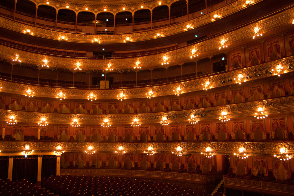 14 Opera House, BA, Argentina012